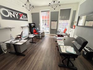 Photo 1- click for photo gallery